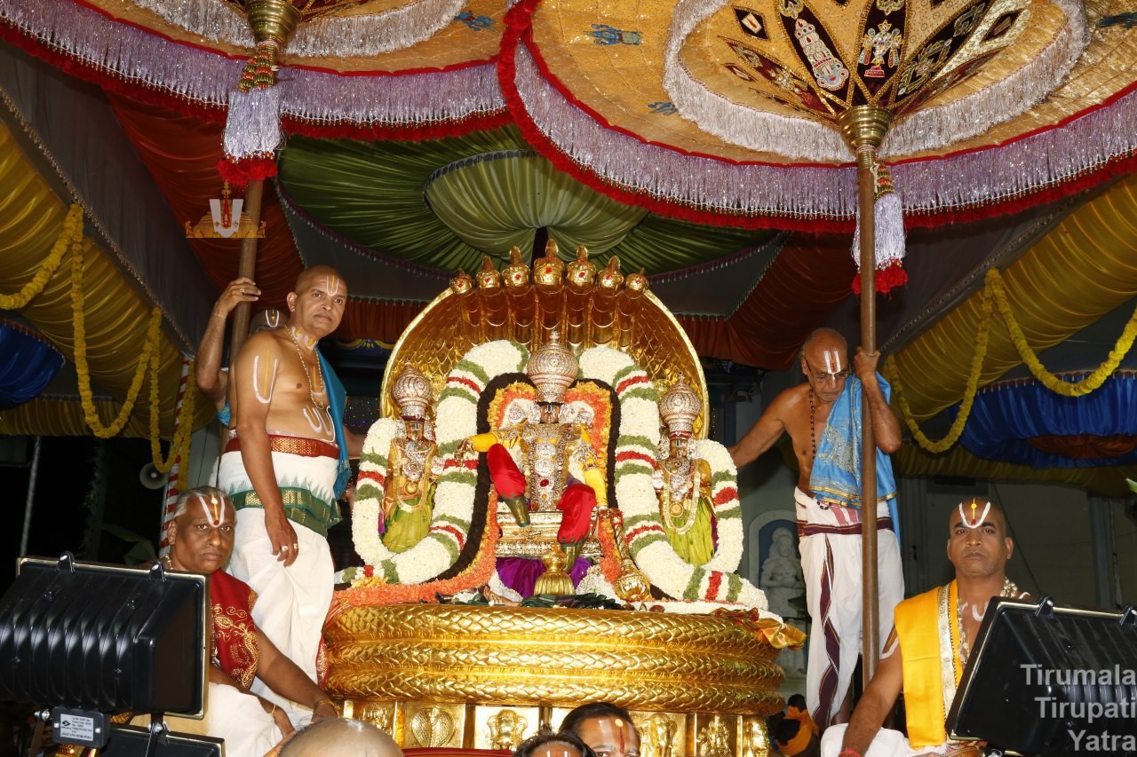 Peddha Sesha Vahanam 2017