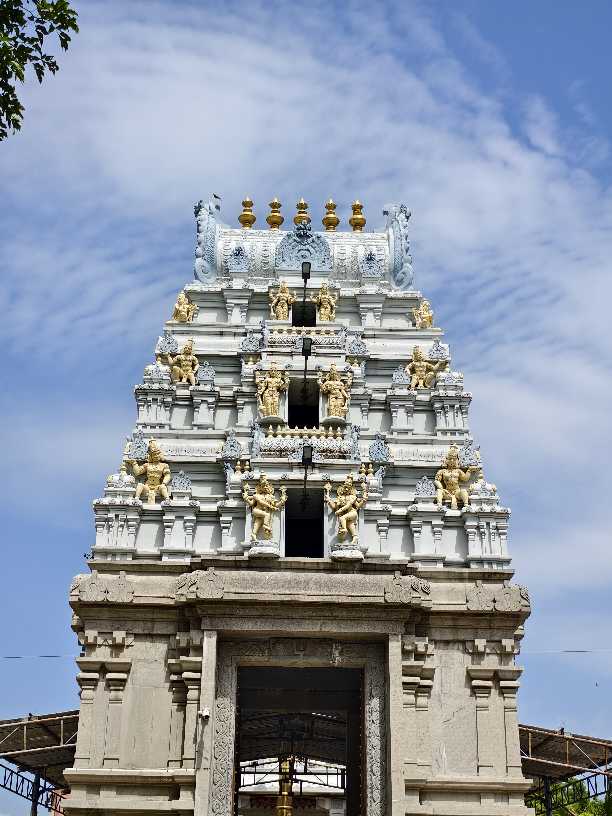 Sri Sridevi Bhudevi Sametha Prasanna Venkateswara Swamy Temple, Thondamanadu