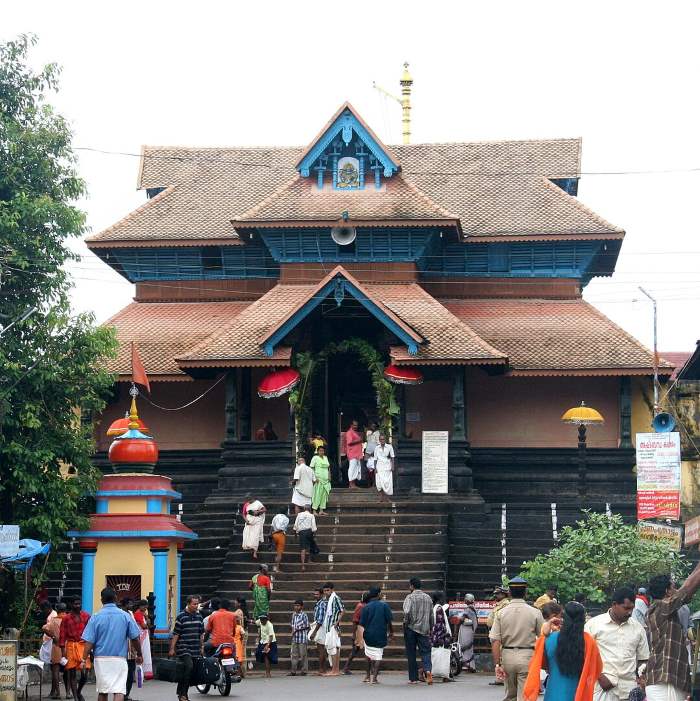 Aranmula Parthasarathy Temple or Sree Partha Sarathy Temple