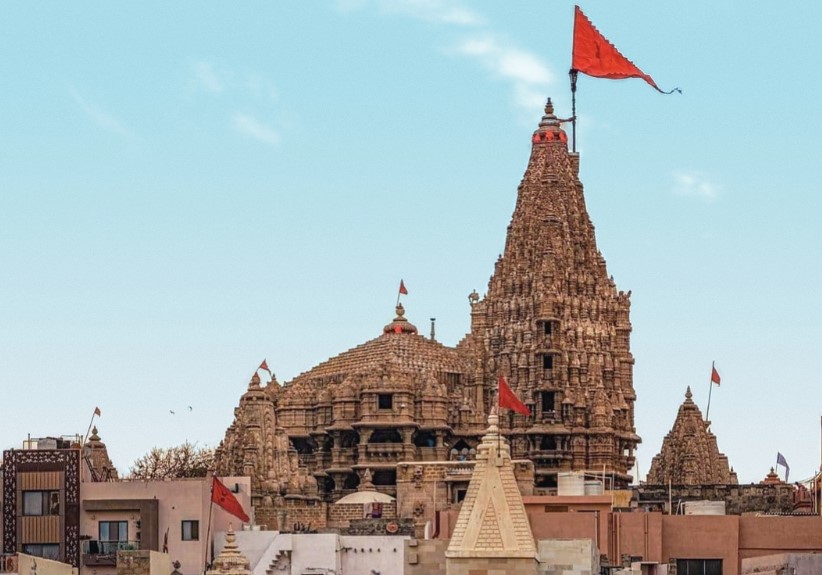 Architecture of Dwarkadhish Temple