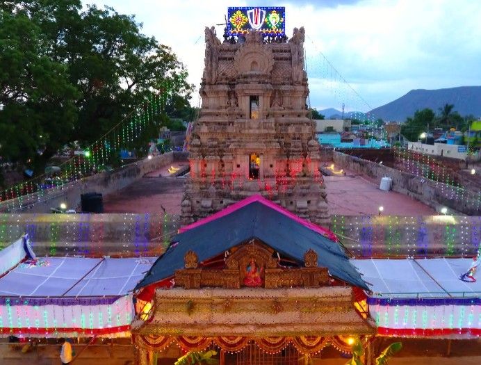 Nandalur Sri Sowmyanatha Swamy Temple / Sri Soumyanatha Swamy Temple